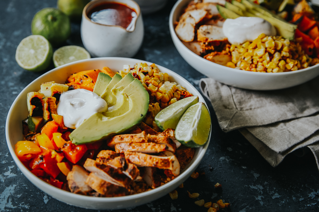 Grilled Southwest Quinoa Bowls | A-Yo Kitchen